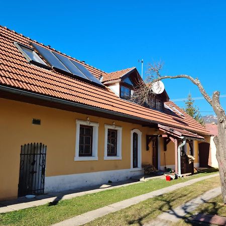 Penzion Larix Blatnica Екстериор снимка